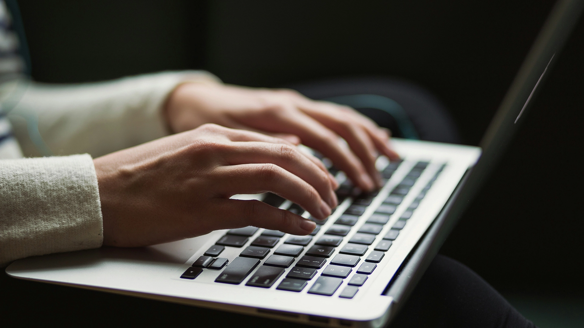 Skriveplattformen NanoWriMo skal legges ned p&aring; grunn av kontroverser rundt AI og innholdskontroll